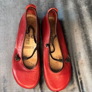 Arcopedico Red leather flats 39